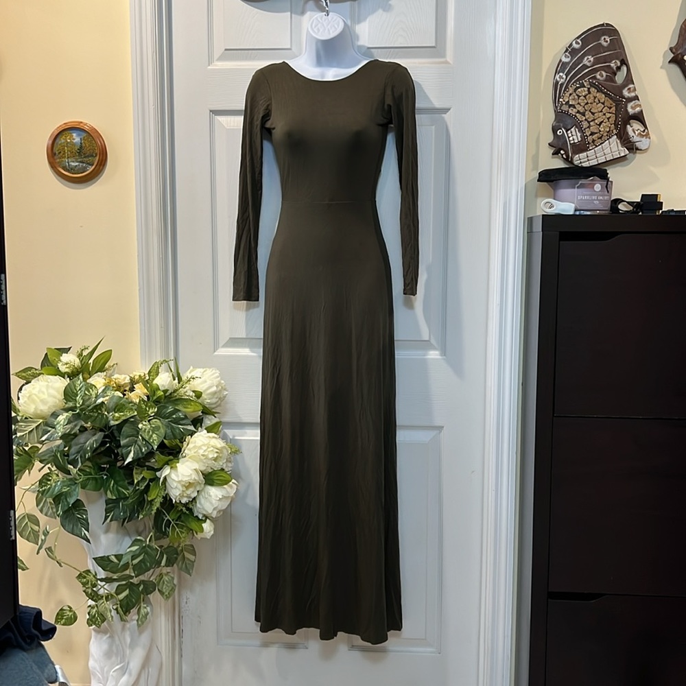 FOREVER 21 MAXI DRESS SIZE S - Picture 9 of 9